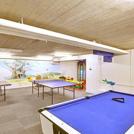 X Apartment *